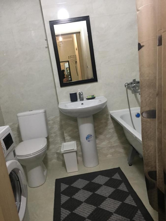 Apart Plus 5 Bishkek Bagian luar foto